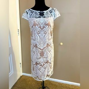 Roz & Ali white lace dress size 6